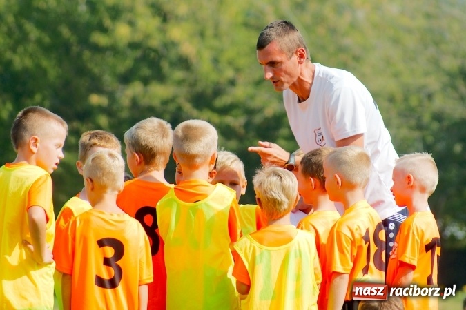 Zdjęcie w galerii na portalu naszraciborz.pl: Żaki Rafako i Tworkowa zainaugurowały sezon wiadomości z regionu