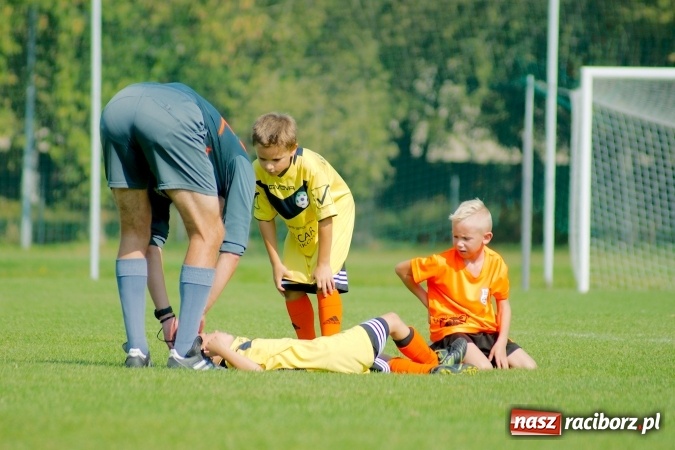 Zdjęcie w galerii na portalu naszraciborz.pl: Żaki Rafako i Tworkowa zainaugurowały sezon wiadomości z regionu