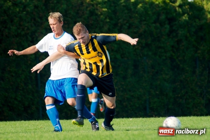 Zdjęcie w galerii na portalu naszraciborz.pl: B klasa: Festiwal niewykorzystanych sytuacji w starciu Markowic i Gaszowic wiadomości z regionu