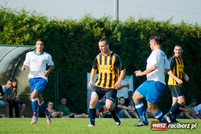 Zdjęcie w galerii na portalu naszraciborz.pl: B klasa: Festiwal niewykorzystanych sytuacji w starciu Markowic i Gaszowic wiadomości z regionu