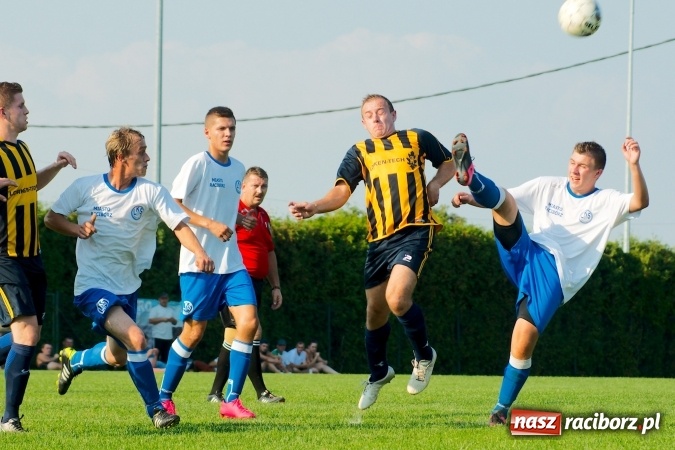 Zdjęcie w galerii na portalu naszraciborz.pl: B klasa: Festiwal niewykorzystanych sytuacji w starciu Markowic i Gaszowic wiadomości z regionu