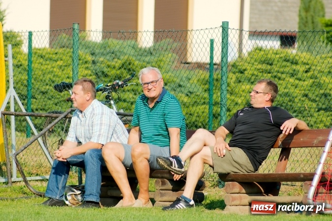 Zdjęcie w galerii na portalu naszraciborz.pl: B klasa: Festiwal niewykorzystanych sytuacji w starciu Markowic i Gaszowic wiadomości z regionu