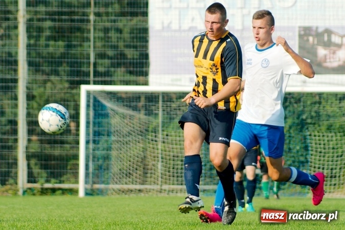 Zdjęcie w galerii na portalu naszraciborz.pl: B klasa: Festiwal niewykorzystanych sytuacji w starciu Markowic i Gaszowic wiadomości z regionu