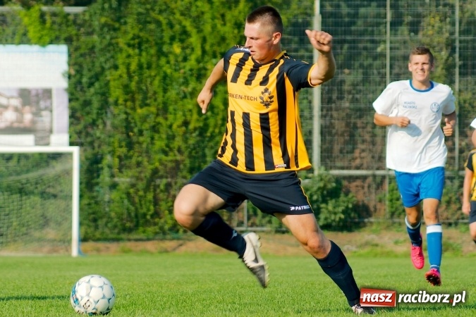 Zdjęcie w galerii na portalu naszraciborz.pl: B klasa: Festiwal niewykorzystanych sytuacji w starciu Markowic i Gaszowic wiadomości z regionu