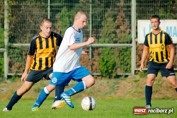 Zdjęcie w galerii na portalu naszraciborz.pl: B klasa: Festiwal niewykorzystanych sytuacji w starciu Markowic i Gaszowic wiadomości z regionu