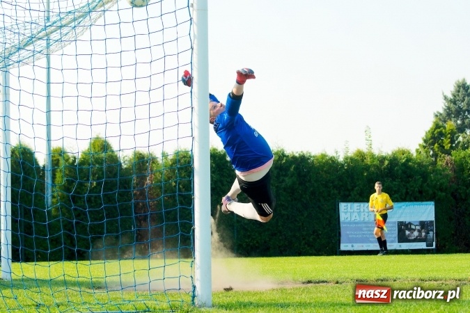 Zdjęcie w galerii na portalu naszraciborz.pl: B klasa: Festiwal niewykorzystanych sytuacji w starciu Markowic i Gaszowic wiadomości z regionu