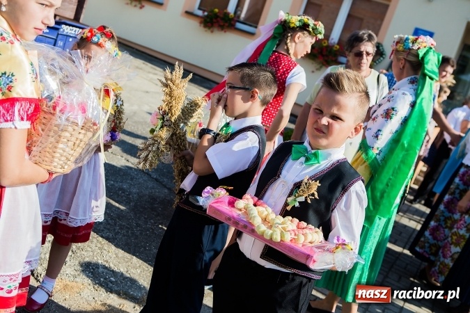 Zdjęcie w galerii na portalu naszraciborz.pl: Dożynki 2016. Gmina Rudnik świętuje w parafii Łubowice wiadomości z regionu