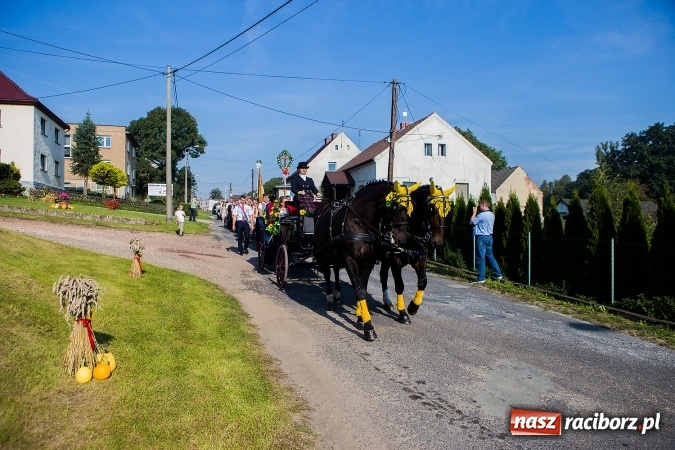 Zdjęcie w galerii na portalu naszraciborz.pl: Dożynki 2016. Gmina Rudnik świętuje w parafii Łubowice wiadomości z regionu