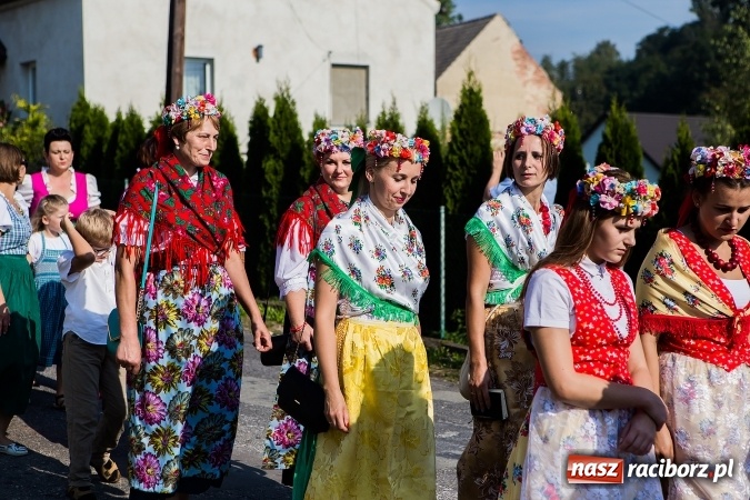Zdjęcie w galerii na portalu naszraciborz.pl: Dożynki 2016. Gmina Rudnik świętuje w parafii Łubowice wiadomości z regionu