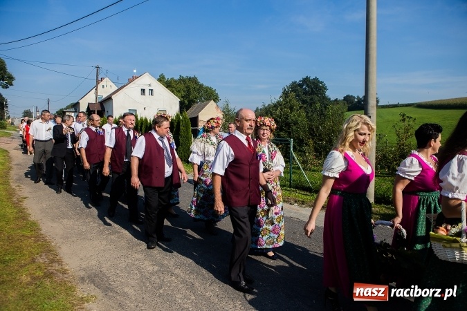 Zdjęcie w galerii na portalu naszraciborz.pl: Dożynki 2016. Gmina Rudnik świętuje w parafii Łubowice wiadomości z regionu