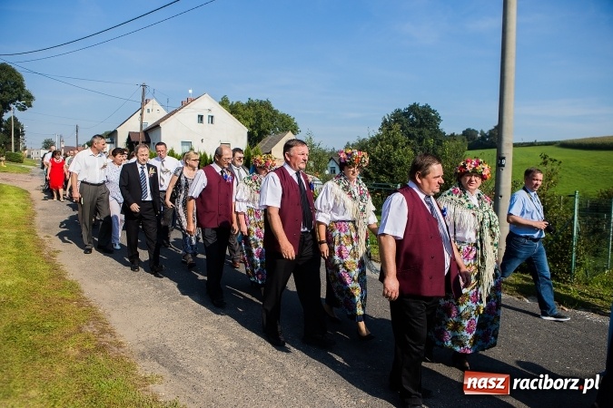 Zdjęcie w galerii na portalu naszraciborz.pl: Dożynki 2016. Gmina Rudnik świętuje w parafii Łubowice wiadomości z regionu