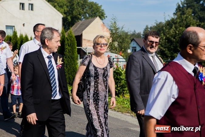 Zdjęcie w galerii na portalu naszraciborz.pl: Dożynki 2016. Gmina Rudnik świętuje w parafii Łubowice wiadomości z regionu