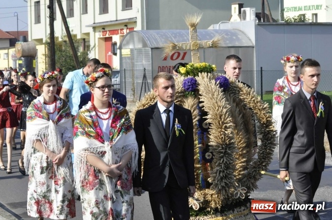 Zdjęcie w galerii na portalu naszraciborz.pl: Dożynki 2016. Parafia Zawada Książęca dziękuje za plony wiadomości z regionu