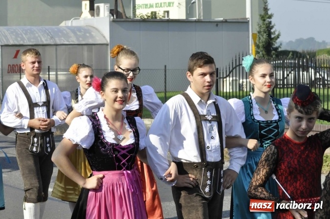 Zdjęcie w galerii na portalu naszraciborz.pl: Dożynki 2016. Parafia Zawada Książęca dziękuje za plony wiadomości z regionu