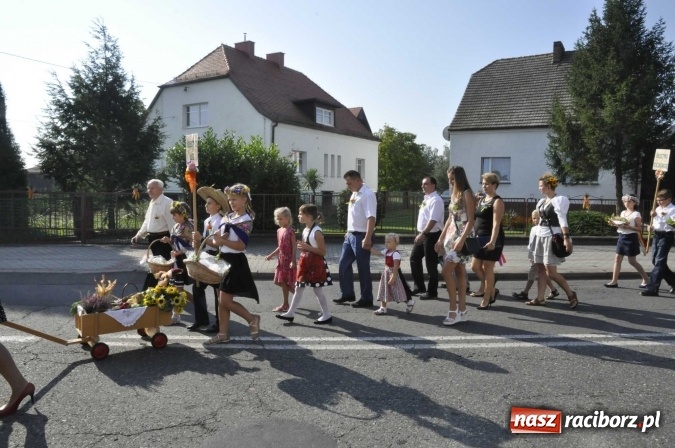 Zdjęcie w galerii na portalu naszraciborz.pl: Dożynki 2016. Parafia Zawada Książęca dziękuje za plony wiadomości z regionu