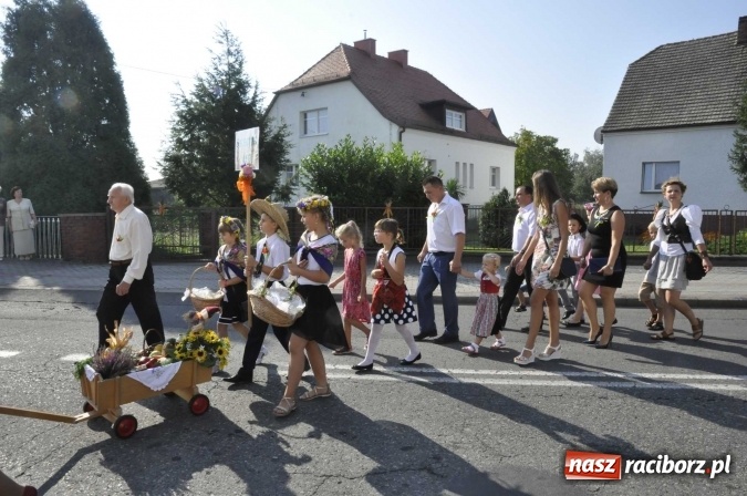 Zdjęcie w galerii na portalu naszraciborz.pl: Dożynki 2016. Parafia Zawada Książęca dziękuje za plony wiadomości z regionu
