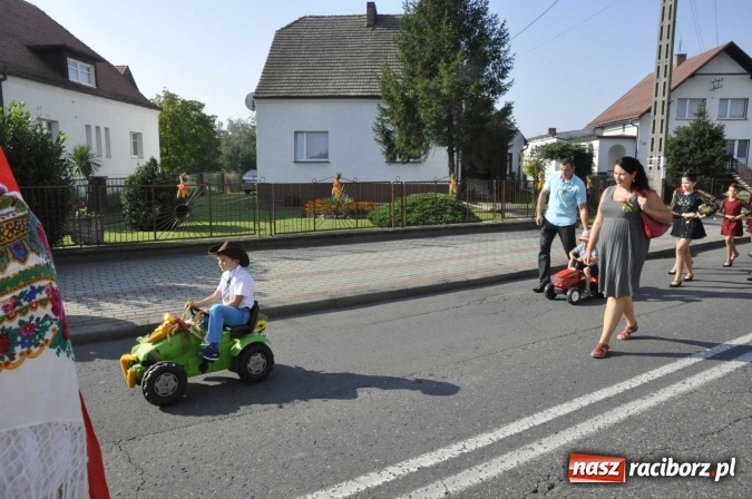 Zdjęcie w galerii na portalu naszraciborz.pl: Dożynki 2016. Parafia Zawada Książęca dziękuje za plony wiadomości z regionu