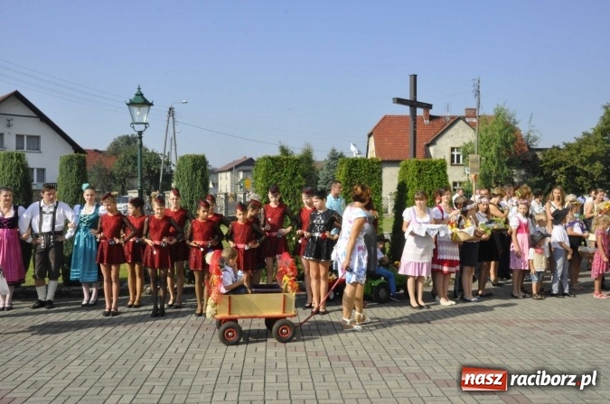 Zdjęcie w galerii na portalu naszraciborz.pl: Dożynki 2016. Parafia Zawada Książęca dziękuje za plony wiadomości z regionu