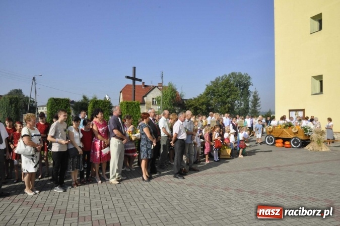Zdjęcie w galerii na portalu naszraciborz.pl: Dożynki 2016. Parafia Zawada Książęca dziękuje za plony wiadomości z regionu