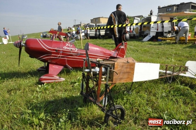 Zdjęcie w galerii na portalu naszraciborz.pl: Air Show nad Ulgą. Z planu filmowego Dywizjon 303 nad raciborskie niebo wiadomości z regionu