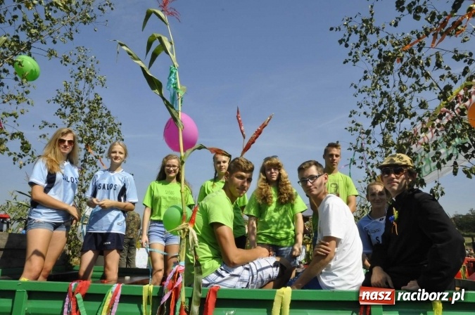 Zdjęcie w galerii na portalu naszraciborz.pl: Dożynki Powiatowe 2016. KORNOWAC - mała gmina z długim korowodem wiadomości z regionu