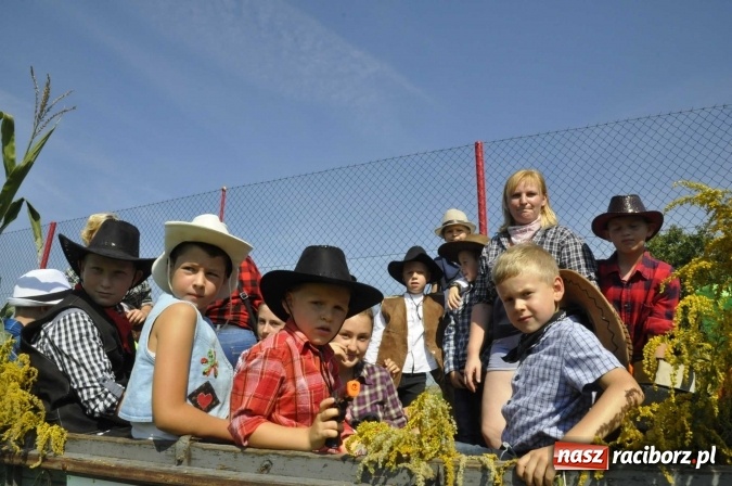 Zdjęcie w galerii na portalu naszraciborz.pl: Dożynki Powiatowe 2016. KORNOWAC - mała gmina z długim korowodem wiadomości z regionu