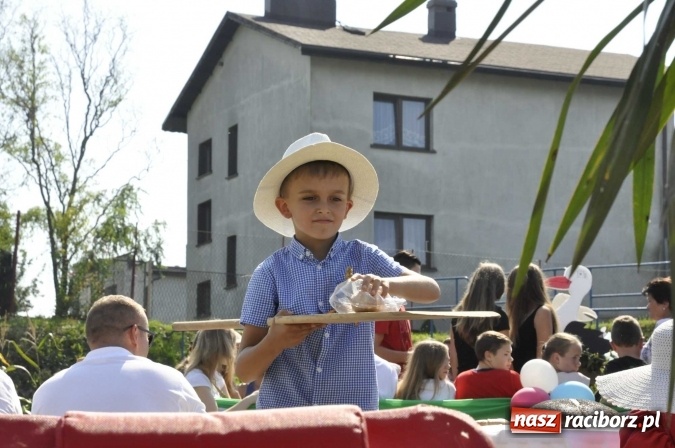 Zdjęcie w galerii na portalu naszraciborz.pl: Dożynki Powiatowe 2016. KORNOWAC - mała gmina z długim korowodem wiadomości z regionu