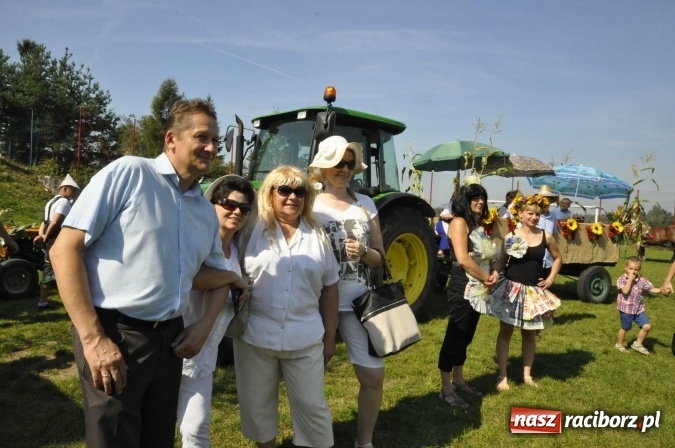 Zdjęcie w galerii na portalu naszraciborz.pl: Dożynki Powiatowe 2016. KORNOWAC - mała gmina z długim korowodem wiadomości z regionu
