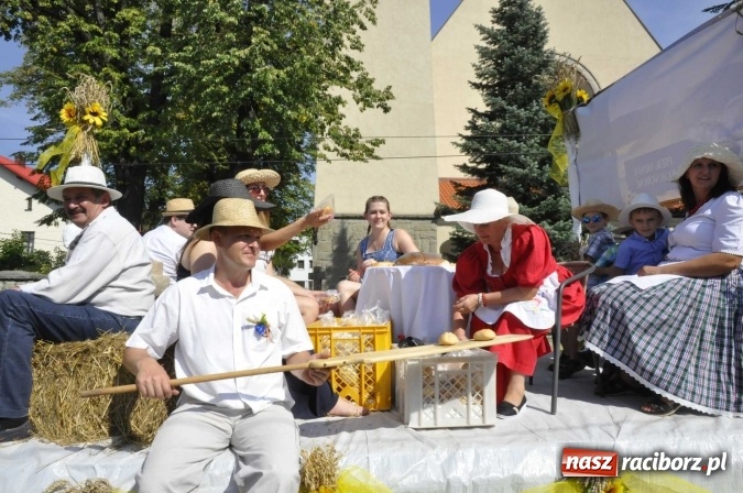 Zdjęcie w galerii na portalu naszraciborz.pl: Dożynki Powiatowe 2016. KORNOWAC - mała gmina z długim korowodem wiadomości z regionu