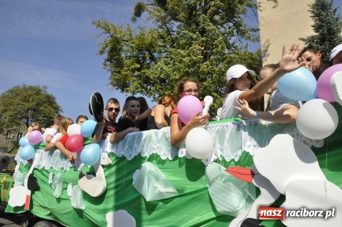 Zdjęcie w galerii na portalu naszraciborz.pl: Dożynki Powiatowe 2016. KORNOWAC - mała gmina z długim korowodem wiadomości z regionu