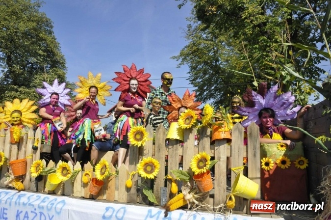 Zdjęcie w galerii na portalu naszraciborz.pl: Dożynki Powiatowe 2016. KORNOWAC - mała gmina z długim korowodem wiadomości z regionu