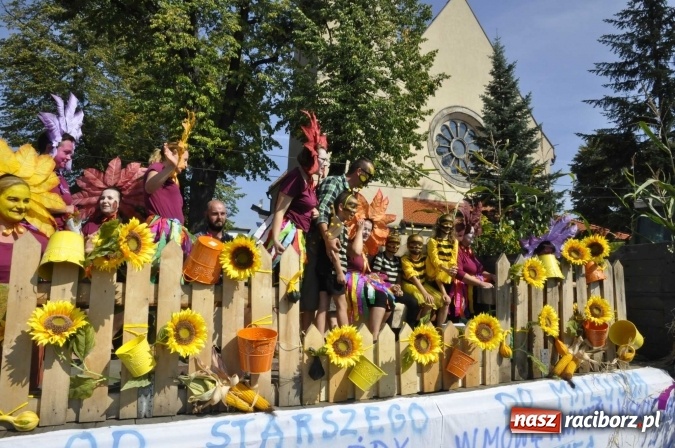 Zdjęcie w galerii na portalu naszraciborz.pl: Dożynki Powiatowe 2016. KORNOWAC - mała gmina z długim korowodem wiadomości z regionu