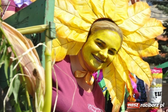 Zdjęcie w galerii na portalu naszraciborz.pl: Dożynki Powiatowe 2016. KORNOWAC - mała gmina z długim korowodem wiadomości z regionu
