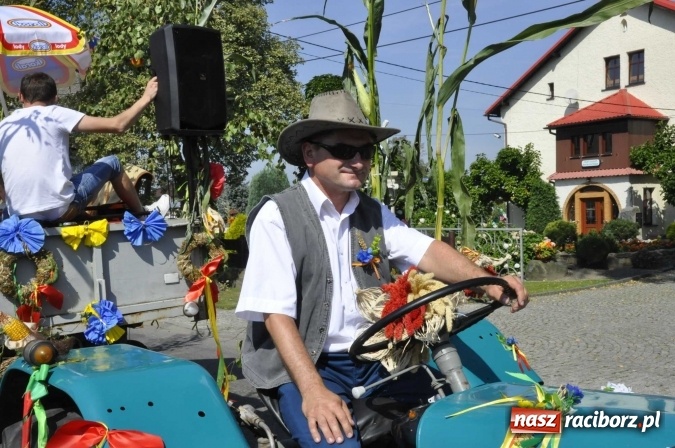 Zdjęcie w galerii na portalu naszraciborz.pl: Dożynki Powiatowe 2016. KORNOWAC - mała gmina z długim korowodem wiadomości z regionu
