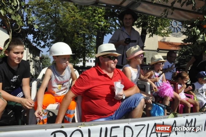 Zdjęcie w galerii na portalu naszraciborz.pl: Dożynki Powiatowe 2016. KORNOWAC - mała gmina z długim korowodem wiadomości z regionu