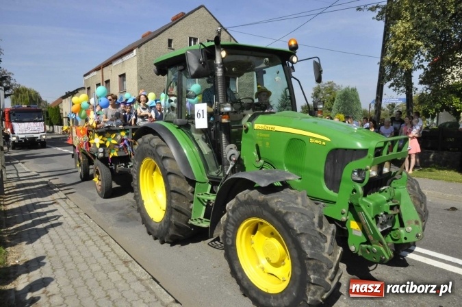 Zdjęcie w galerii na portalu naszraciborz.pl: Dożynki Powiatowe 2016. KORNOWAC - mała gmina z długim korowodem wiadomości z regionu