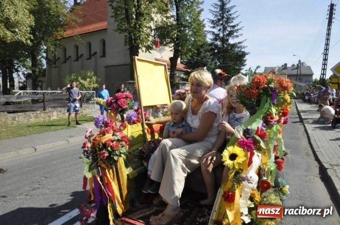 Zdjęcie w galerii na portalu naszraciborz.pl: Dożynki Powiatowe 2016. KORNOWAC - mała gmina z długim korowodem wiadomości z regionu