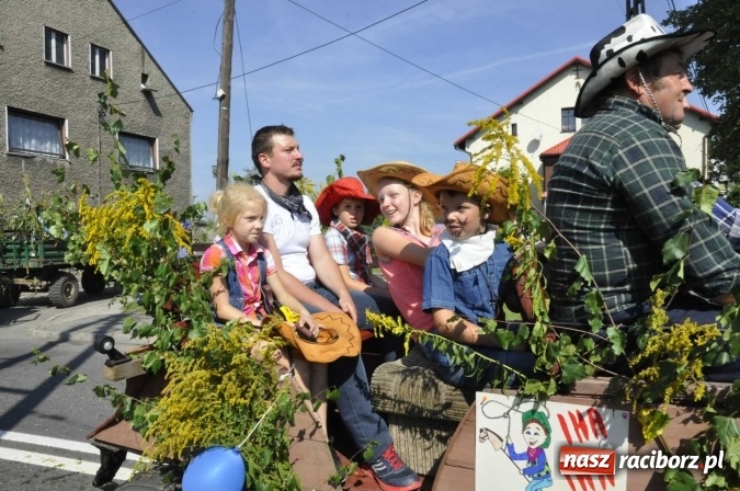 Zdjęcie w galerii na portalu naszraciborz.pl: Dożynki Powiatowe 2016. KORNOWAC - mała gmina z długim korowodem wiadomości z regionu