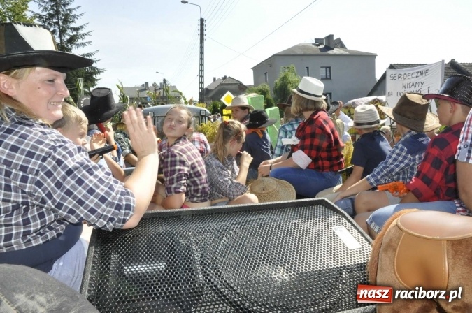 Zdjęcie w galerii na portalu naszraciborz.pl: Dożynki Powiatowe 2016. KORNOWAC - mała gmina z długim korowodem wiadomości z regionu