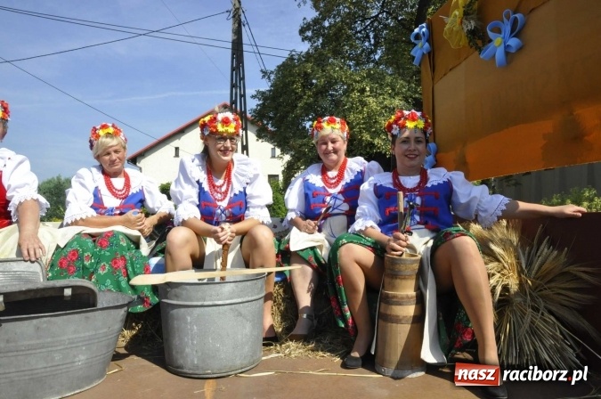 Zdjęcie w galerii na portalu naszraciborz.pl: Dożynki Powiatowe 2016. KORNOWAC - mała gmina z długim korowodem wiadomości z regionu