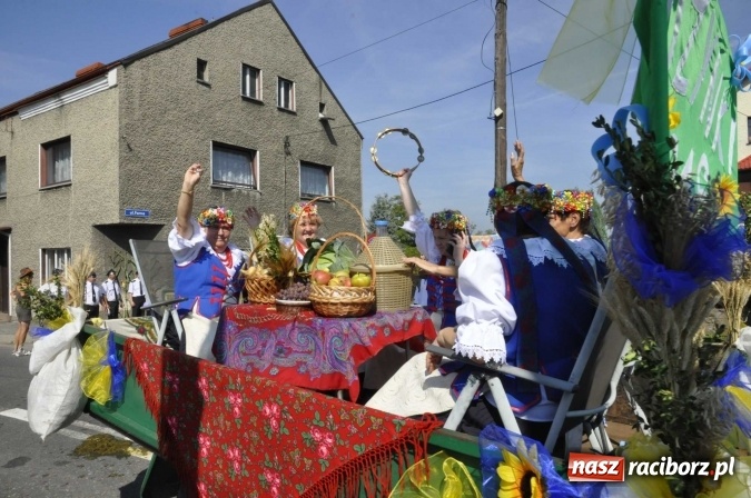 Zdjęcie w galerii na portalu naszraciborz.pl: Dożynki Powiatowe 2016. KORNOWAC - mała gmina z długim korowodem wiadomości z regionu