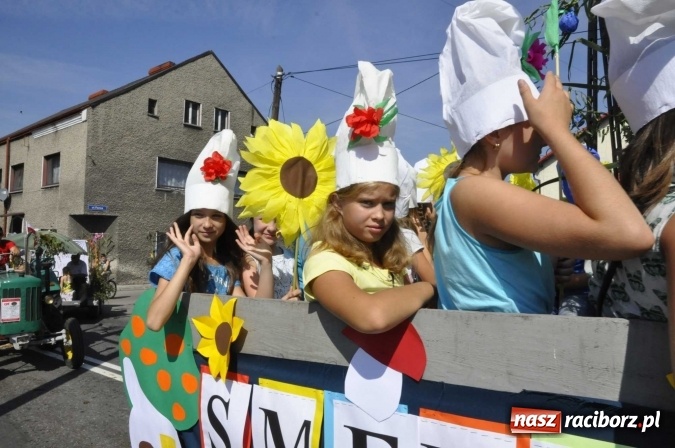 Zdjęcie w galerii na portalu naszraciborz.pl: Dożynki Powiatowe 2016. KORNOWAC - mała gmina z długim korowodem wiadomości z regionu
