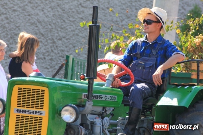 Zdjęcie w galerii na portalu naszraciborz.pl: Dożynki 2016. Tak się bawi Lubomia! wiadomości z regionu