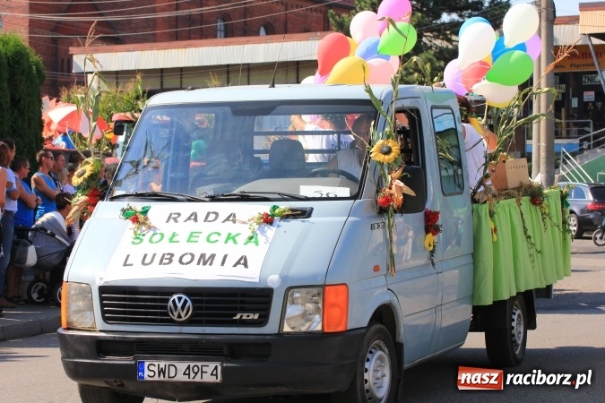 Zdjęcie w galerii na portalu naszraciborz.pl: Dożynki 2016. Tak się bawi Lubomia! wiadomości z regionu