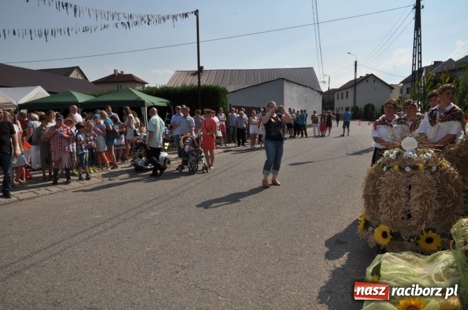 Zdjęcie w galerii na portalu naszraciborz.pl: Dożynki 2016 w Borucinie. Żniwa lepsze niż poprzednie... wiadomości z regionu
