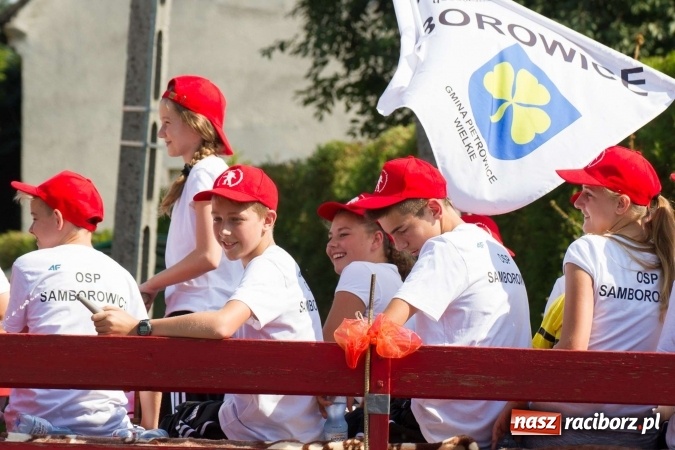 Zdjęcie w galerii na portalu naszraciborz.pl: Dożynki 2016. W samborowickim SPA masuje sam sołtys  wiadomości z regionu