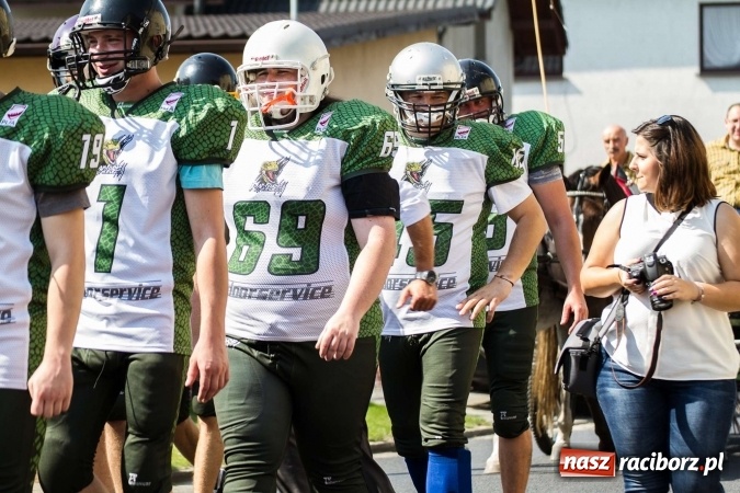 Zdjęcie w galerii na portalu naszraciborz.pl: Dożynki 2016. W samborowickim SPA masuje sam sołtys  wiadomości z regionu