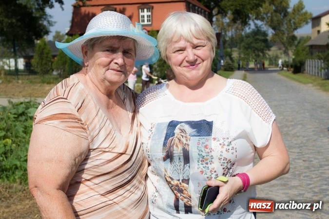 Zdjęcie w galerii na portalu naszraciborz.pl: Dożynki 2016. W samborowickim SPA masuje sam sołtys  wiadomości z regionu