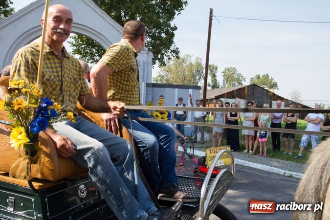 Zdjęcie w galerii na portalu naszraciborz.pl: Dożynki 2016. W samborowickim SPA masuje sam sołtys  wiadomości z regionu