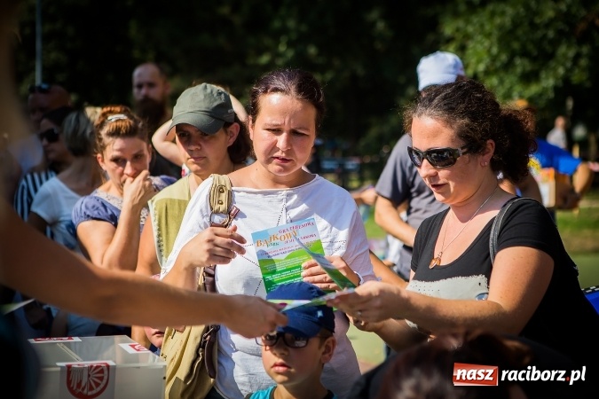 Zdjęcie w galerii na portalu naszraciborz.pl: IV Bajkowy Park. Zapełniliśmy bulwary z plażą. Dziękujemy serdecznie za wspólną zabawę wiadomości z regionu